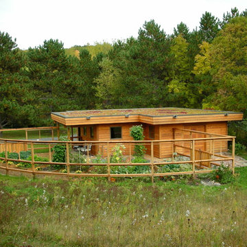 Kravig Garden Building