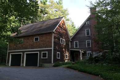 Linked New England Barn Addition to a house, Carlisle MA