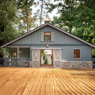 Photo of an expansive country detached shed and granny flat in Atlanta.