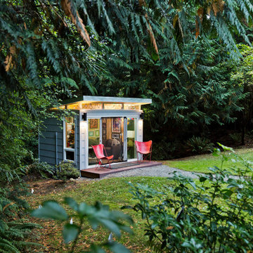 Modern-Shed Seattle home office