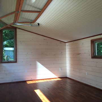 Molly (Modern Folly)