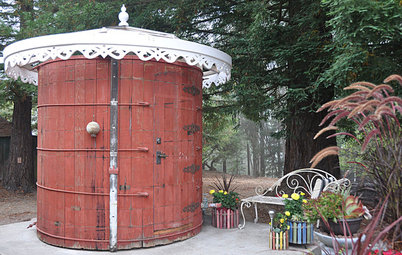 See an Outdoor Bathroom Made From a Water Tank