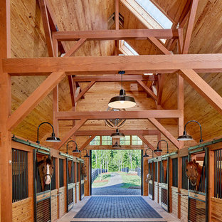 Design ideas for an expansive country detached barn in Atlanta.