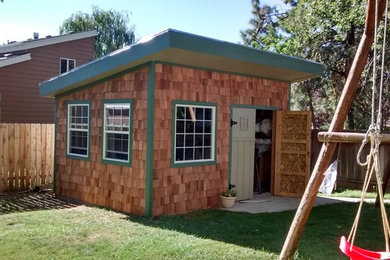 カンザスシティにあるコンテンポラリースタイルのおしゃれな物置小屋・庭小屋の写真