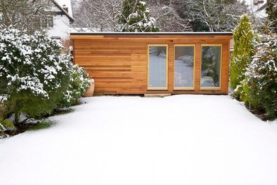 Inspiration pour un abri de jardin minimaliste.