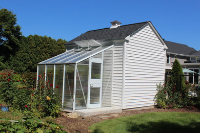 Greenhouse - mid-sized country detached greenhouse idea in Boston