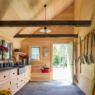 Huge farmhouse garden shed photo in New York