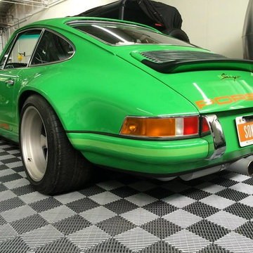 RaceDeck Garage Flooring with Rare SINGER 911 Porsche