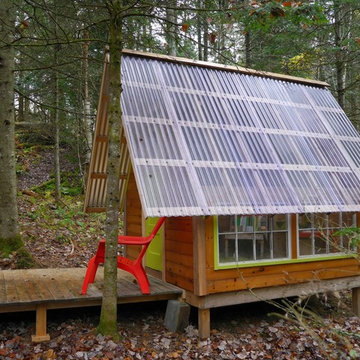 Reading Room / Tiny Cabin