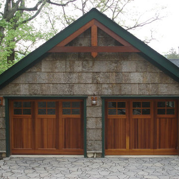Rustic Lake House - Exterior Garage