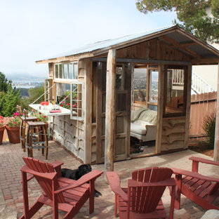 Guesthouse - mid-sized rustic detached guesthouse idea in San Luis Obispo
