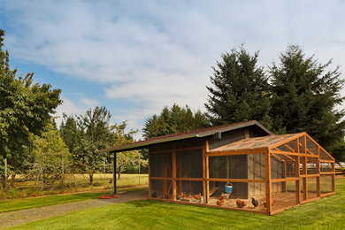 Design ideas for a contemporary garden shed and building in Portland.