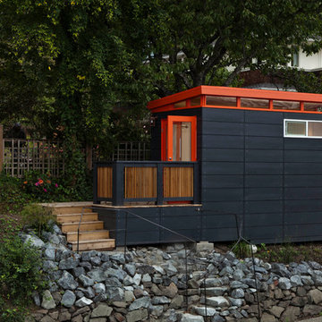 Seattle Area Modern Art Studio