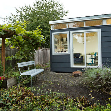 Seattle His/Hers Craft and Music Shed