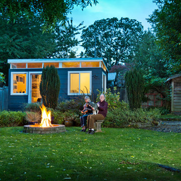 Seattle His/Hers Craft and Music Shed