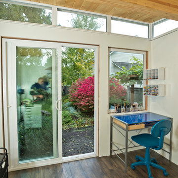 Seattle His/Hers Craft and Music Shed