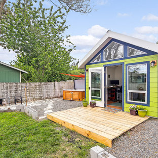 Freistehendes Modernes Gartenhaus als Arbeitsplatz, Studio oder Werkraum in Seattle