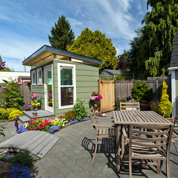 Shoreline, WA Modern-Shed Art Studio