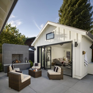 This is an example of a country detached granny flat in San Francisco.
