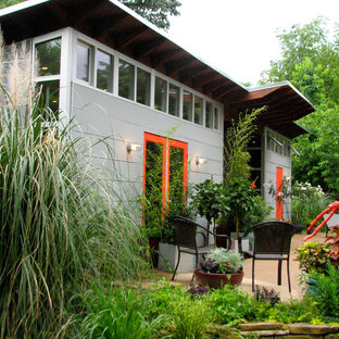 Inspiration for a large modern detached studio in Denver.