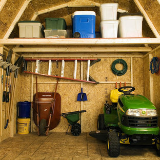 Inspiration for a timeless shed remodel in Detroit
