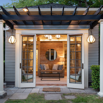Example of a classic detached guesthouse design in Seattle