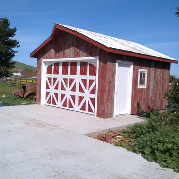 Updating an Old Garage with Barn Wood