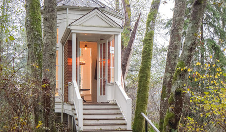 Peek Inside This Private Pavilion in the Washington Woods