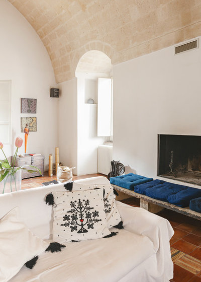 Mediterranean Family Room by Pierangelo Laterza
