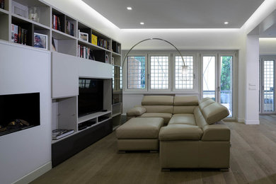 Design ideas for a contemporary living room in Rome.