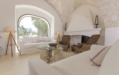 Houzz Tour: Vacation Home in Italy Stays in Touch With Its Roots