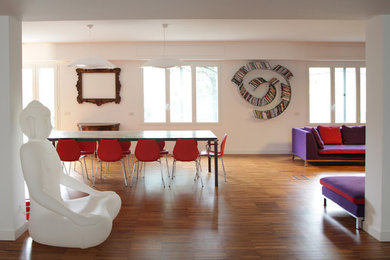 Modernes Wohnzimmer in Mailand