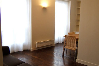 This is an example of a modern living room in Paris.