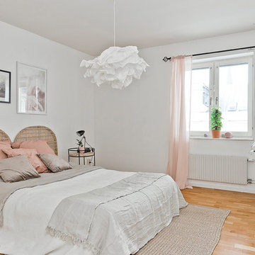 Hel styling av orenoverad bostad