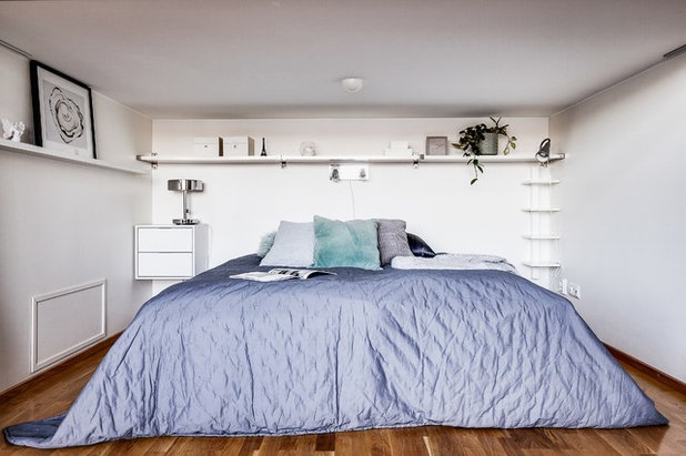 Scandinavian Bedroom by dream design sthlm
