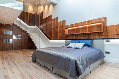Photo of a modern bedroom in Moscow.