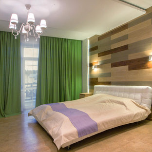 Ejemplo de dormitorio principal, actual, grande, con paredes blancas, suelo de corcho y suelo beige