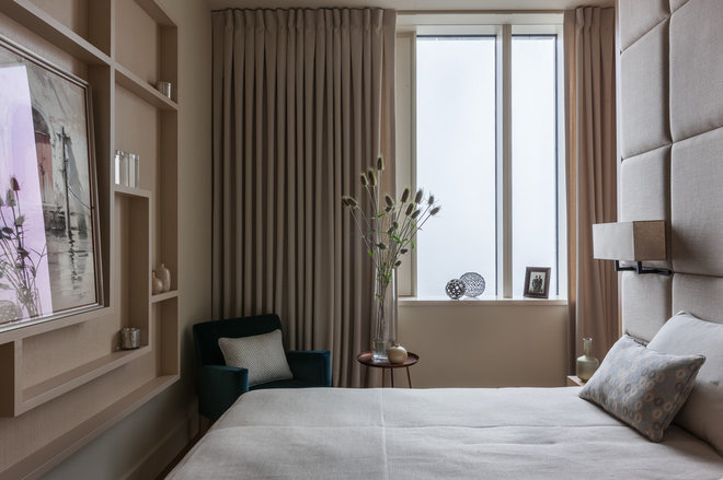 Современная спальня, разработанная дизайнерским бюро Татьяны Алениной