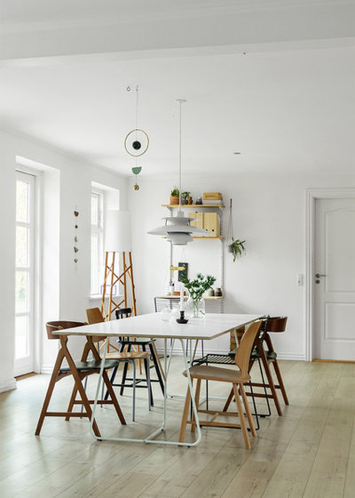 Scandinavian Dining Room by A little story