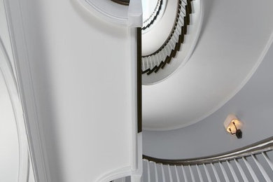 Design ideas for a traditional staircase in Chicago.