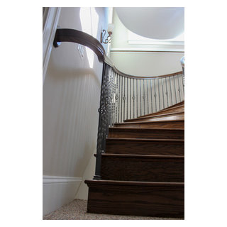 Split Landing Staircase - Photos & Ideas | Houzz