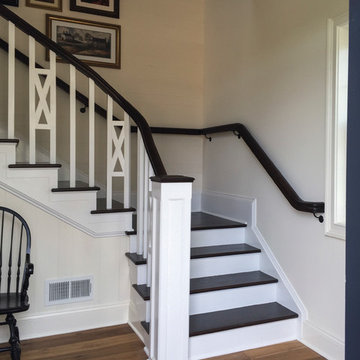 32_Sophisticated Farmhouse Style Stair, Aldie, VA 20105