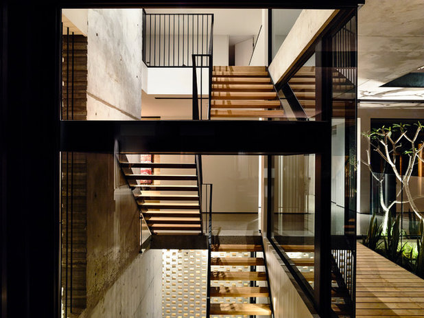 Modern Staircase by mckimm residential design