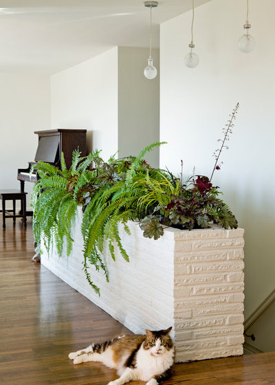 Traditional Staircase by Jessica Helgerson Interior Design