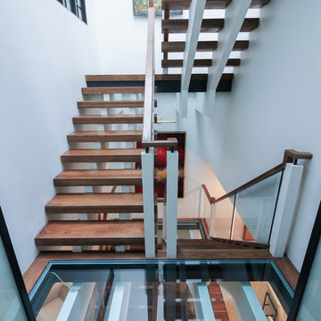 68_Innovative and Ultra-modern Stairs with Glass Landings, Washington DC 20009