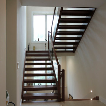 78_Modern Open-Riser Staircase, Vienna VA 22180