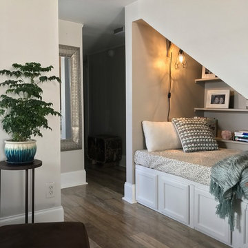 A Cozy Nook to Read a Book - Asheville, NC