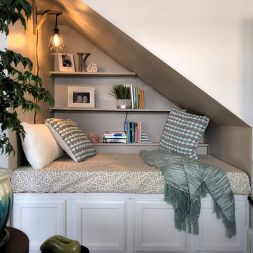 A Cozy Nook to Read a Book - Asheville, NC