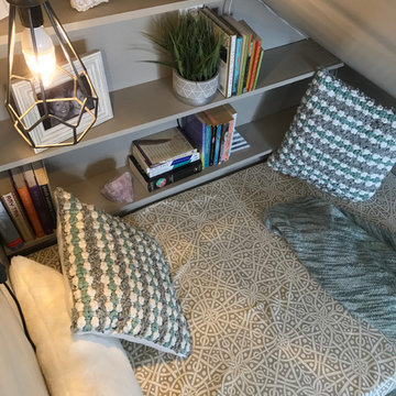 A Cozy Nook to Read a Book - Asheville, NC