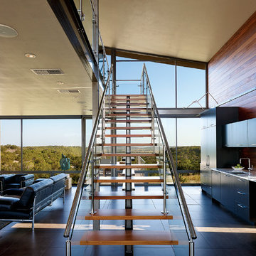 A Glass House in the Hill Country